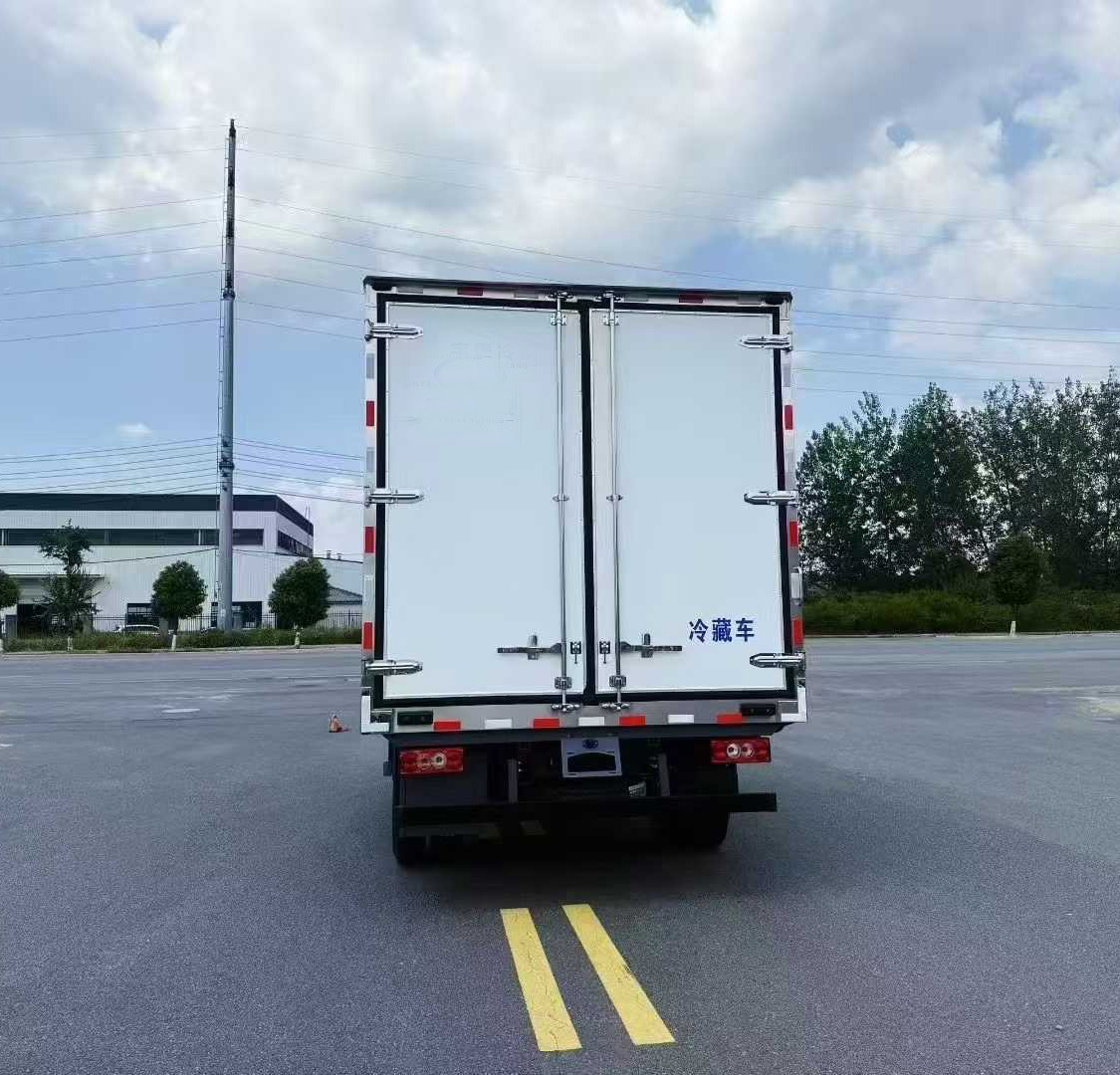 福田歐馬可S1冷藏車-4.2米貨廂，冷凍車圖片5